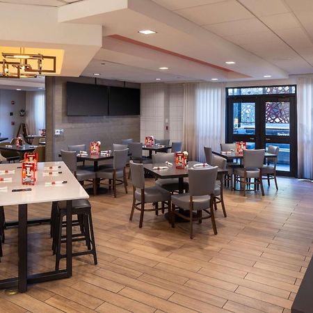 Hilton Garden Inn Los Angeles / Hollywood Εξωτερικό φωτογραφία