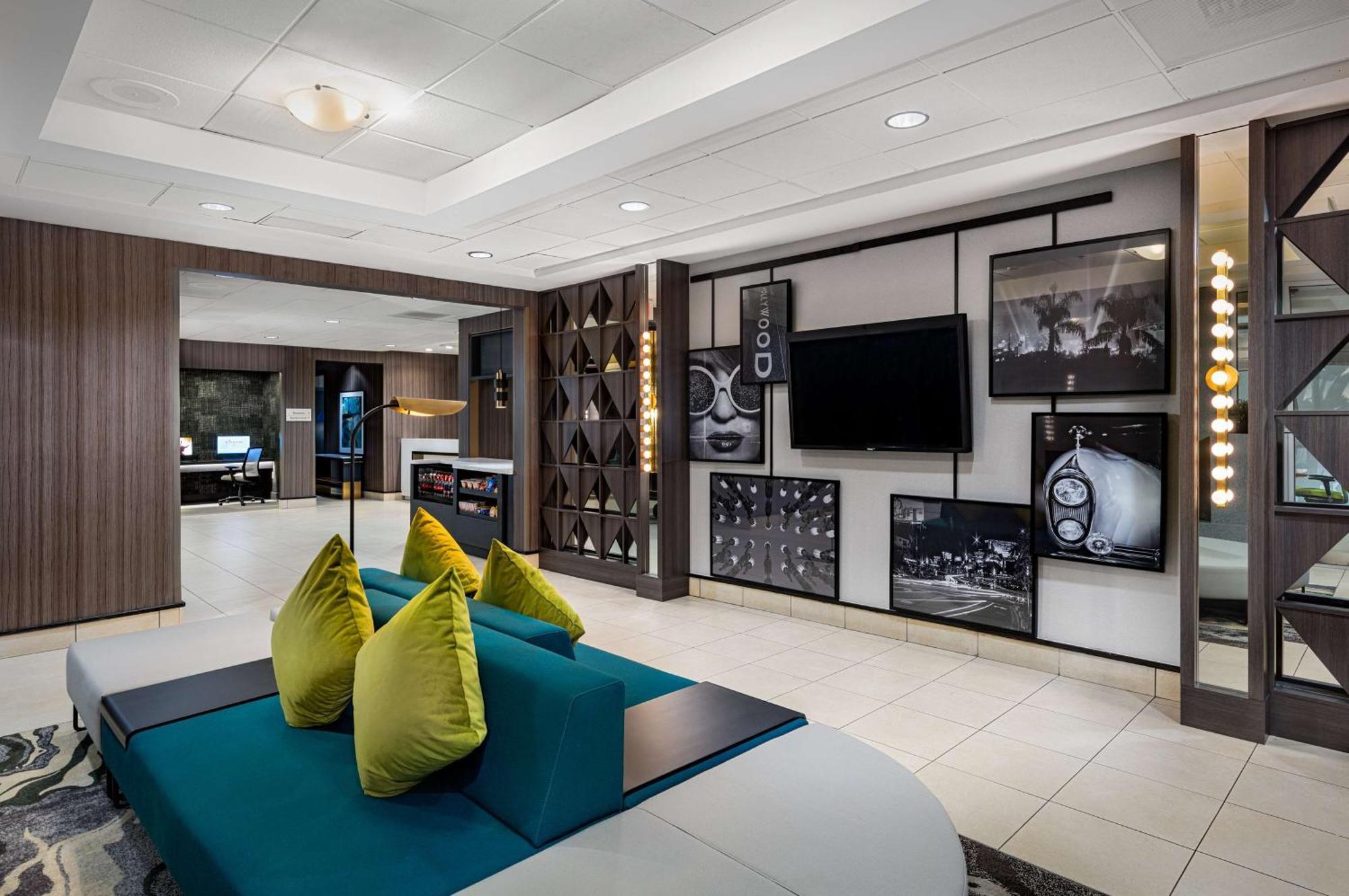 Hilton Garden Inn Los Angeles / Hollywood Εξωτερικό φωτογραφία